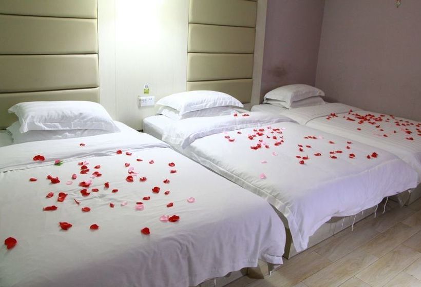 Yimi Hotel Chen Ancestral Temple Branch