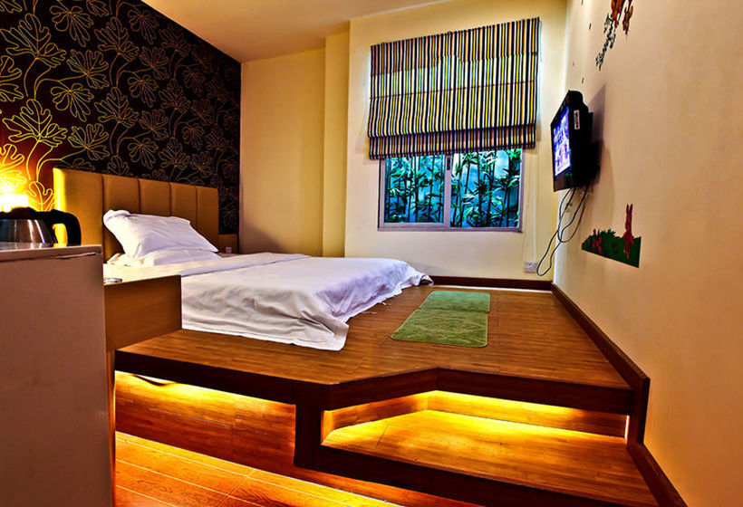 Yimi Hotel Chen Ancestral Temple Branch