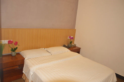 Yimi Hotel Chen Ancestral Temple Branch