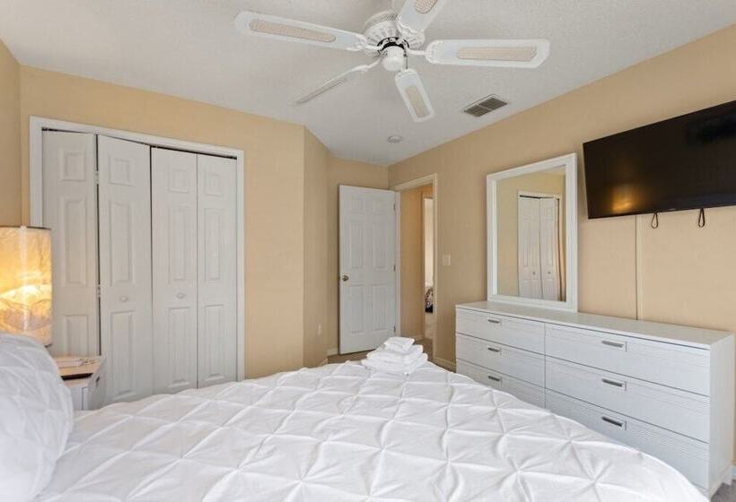 5 Bed Large Pool And Games Room #801