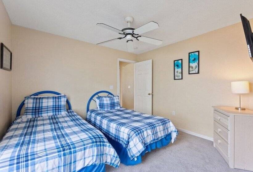 5 Bed Large Pool And Games Room #801