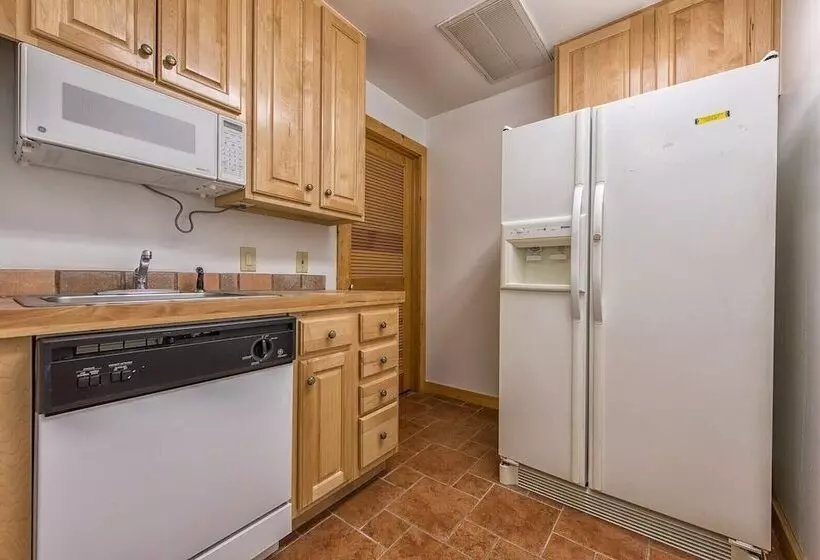 Azalea Retreat  The Lodge By Avantstay Best View