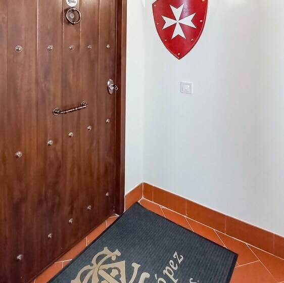 Casón De Los López Apartments