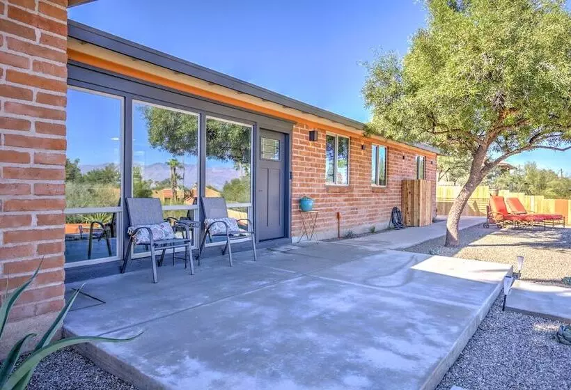 Charming Tucson Vacation Rental: 2 Mi To Downtown