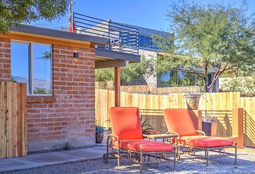 Charming Tucson Vacation Rental: 2 Mi To Downtown