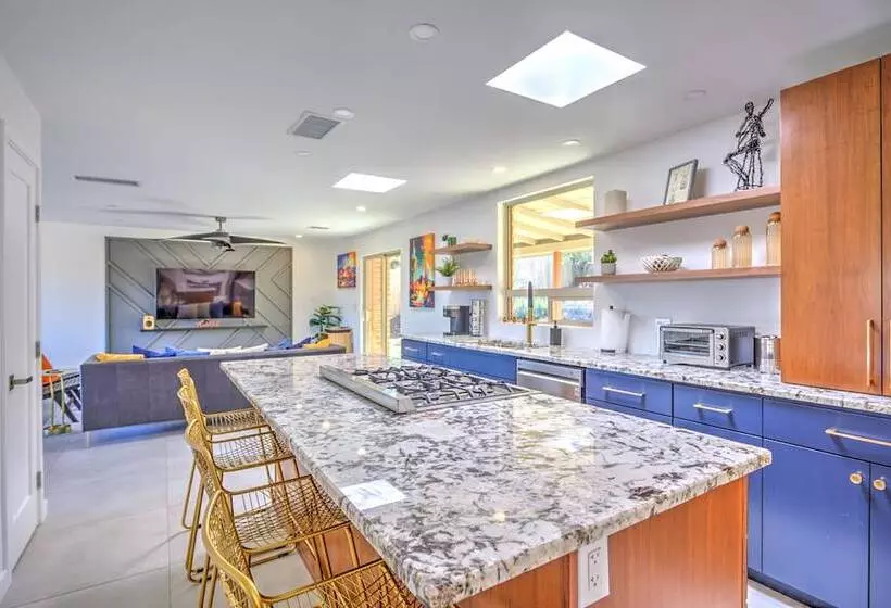 Charming Tucson Vacation Rental: 2 Mi To Downtown