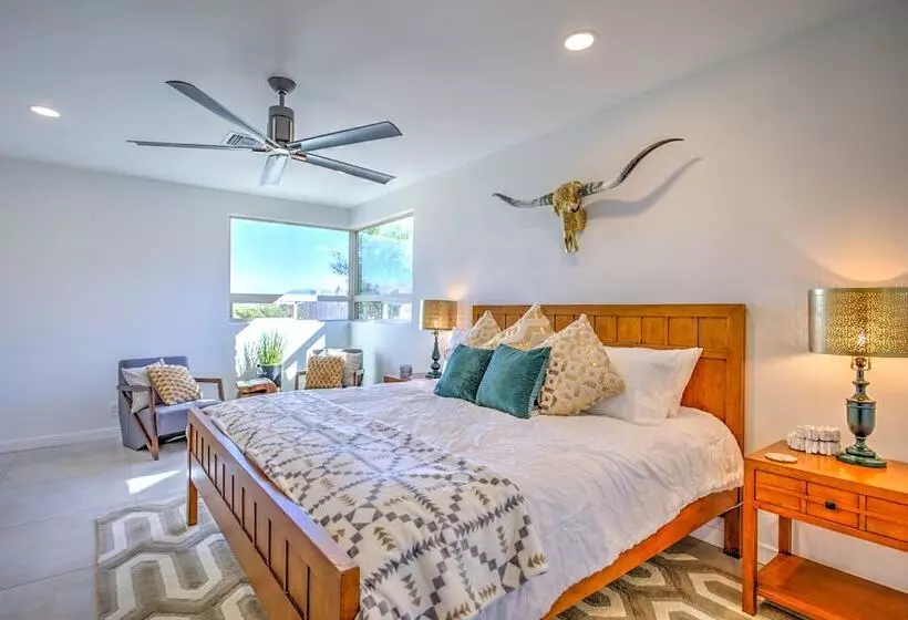 Charming Tucson Vacation Rental: 2 Mi To Downtown