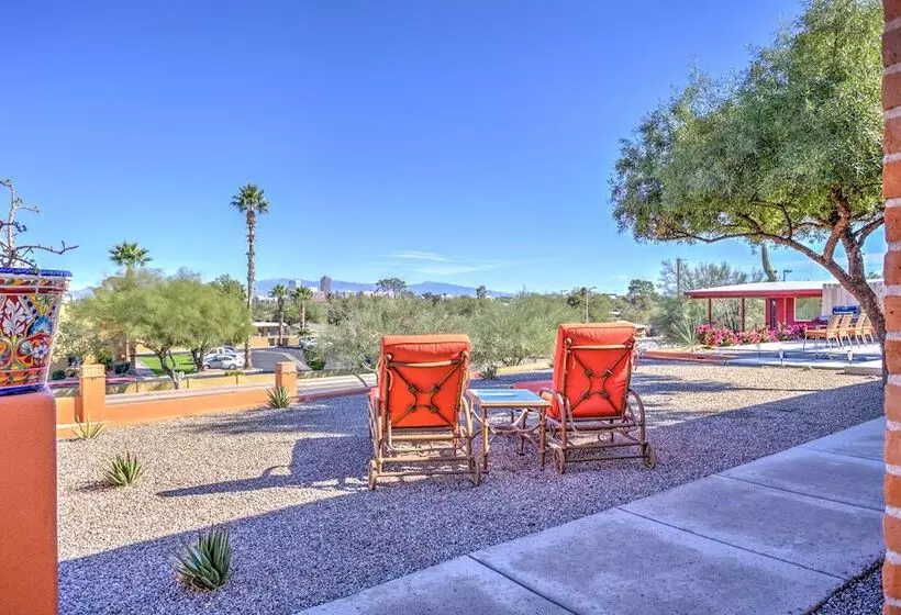 Charming Tucson Vacation Rental: 2 Mi To Downtown
