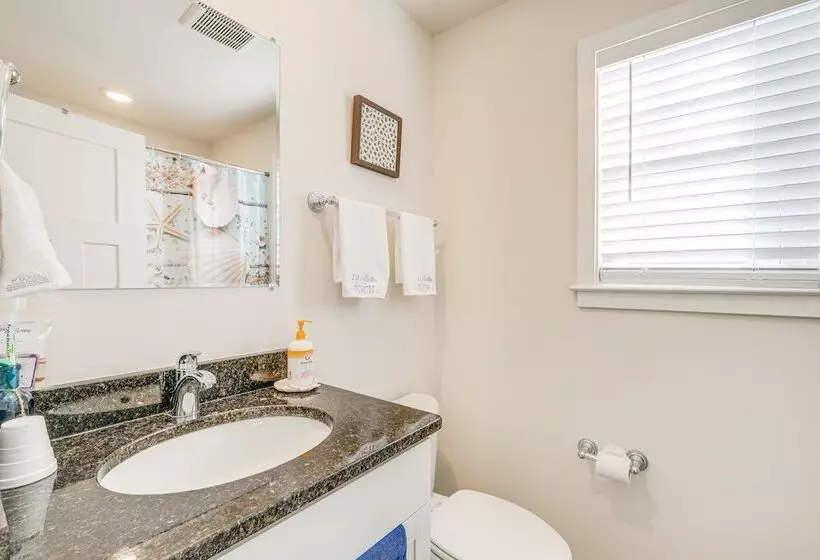 Coastal Virginia Home W/ Private Beach Access!