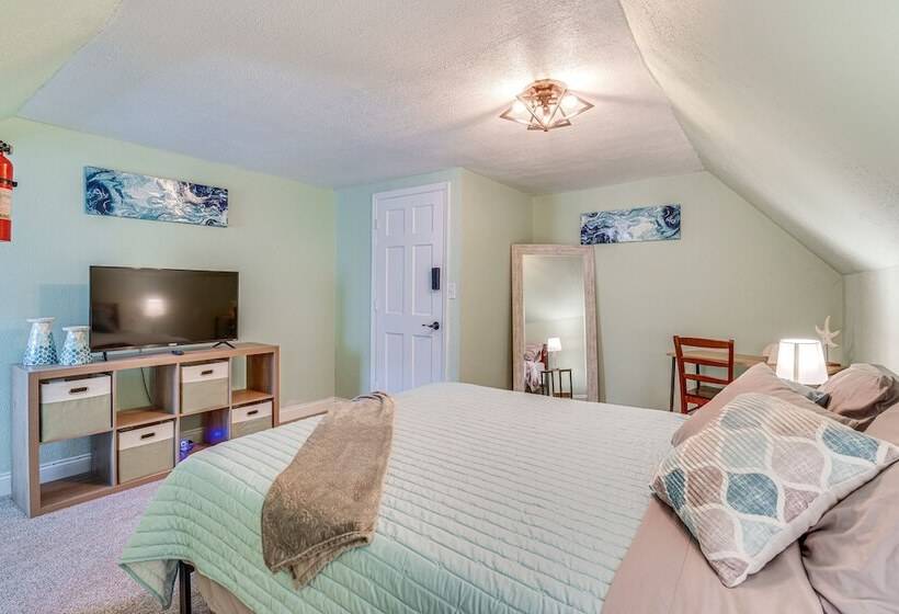 Columbus Apartment ~ 2 Mi To Ohio State University