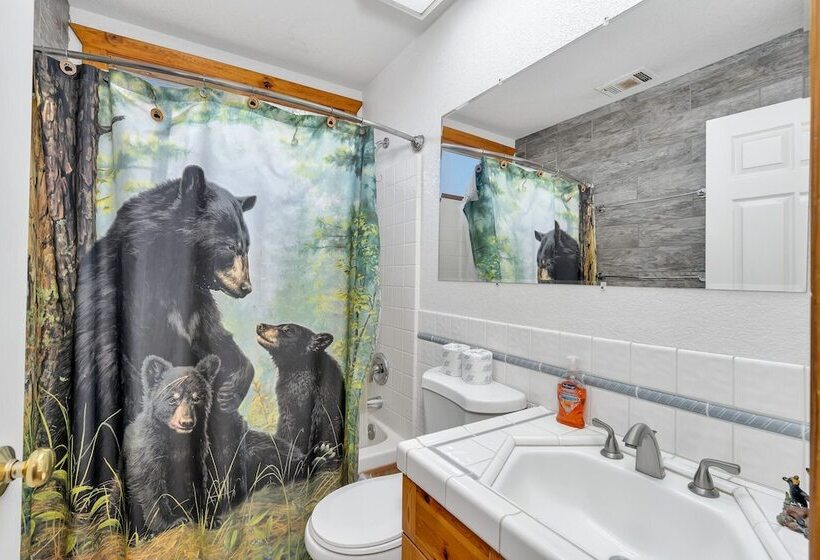 Cozy Bear North Quaint And Warm 2bd In Yosemite!