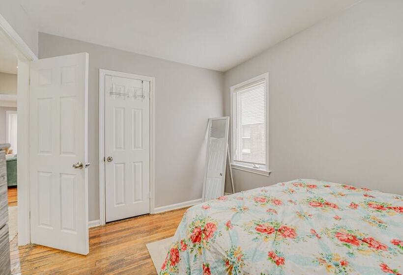 Detroit Vacation Rental: Private Patio & Yard