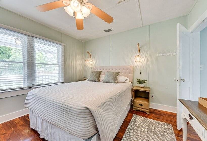 Dtwn St Marys Home Near Waterfront: Pets Welcome!