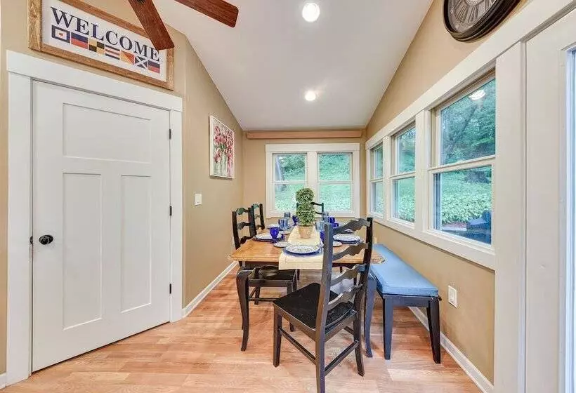 Family Friendly Twin Lakes Home Near Lake Mary!