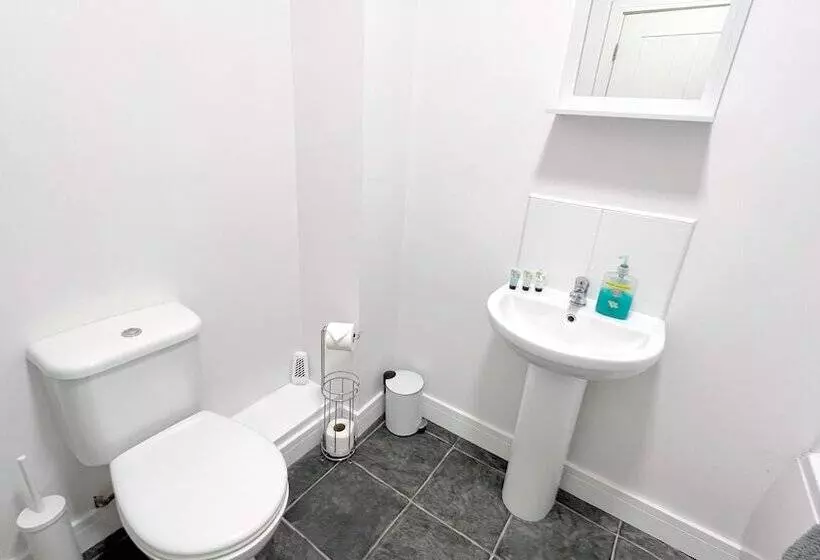 Friars House, Stafford By Bell Apartments