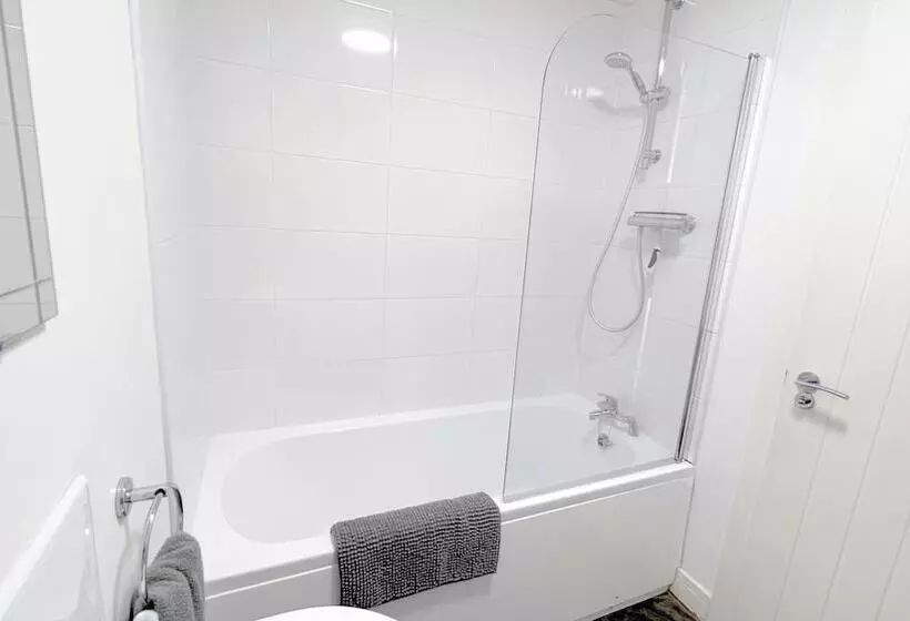 Friars House, Stafford By Bell Apartments