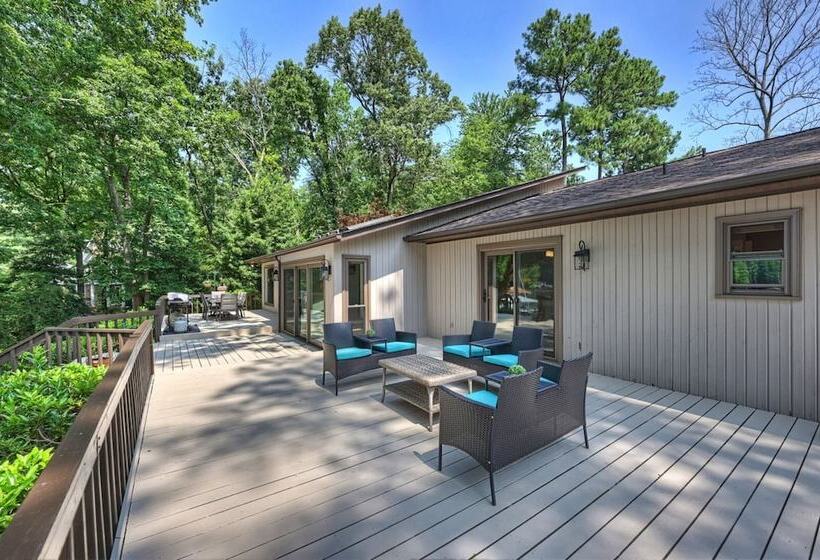 Happy Place By Avantstay Firepit, Ranch Style