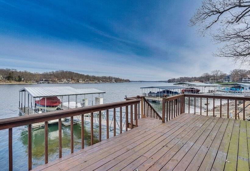 Private Dock: Lake Of The Ozarks Hideaway!
