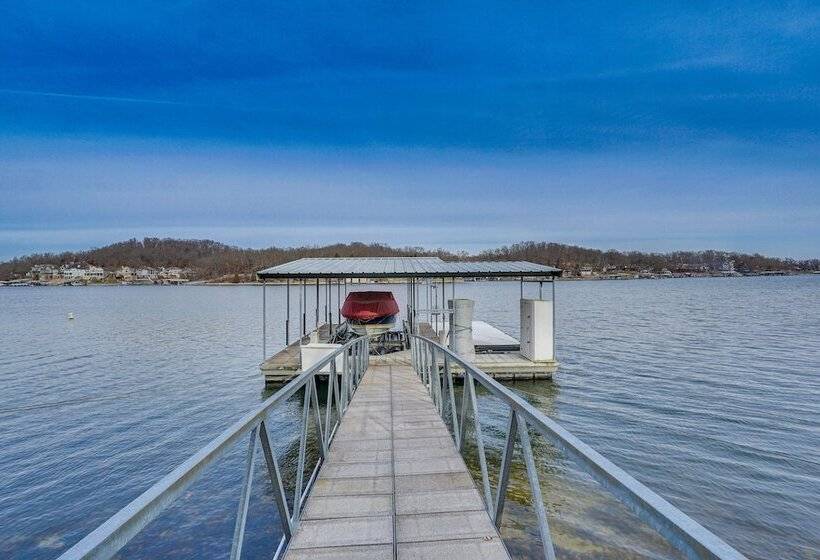 Private Dock: Lake Of The Ozarks Hideaway!
