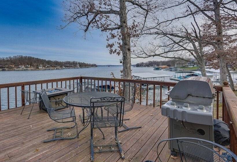 Private Dock: Lake Of The Ozarks Hideaway!