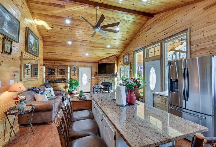 Mountain View Cabin ~ 2 Mi To Downtown Clayton!