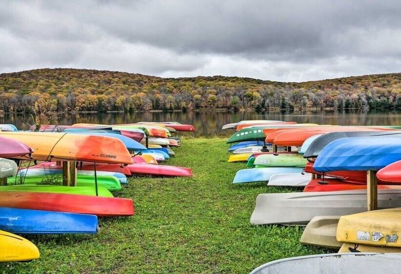 New Wintervue Home With Fireplace   Pet Friendly