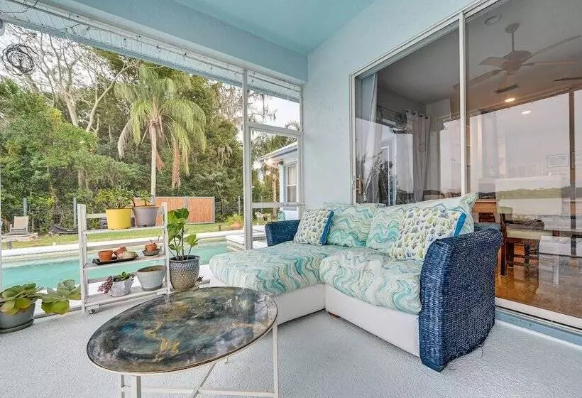 Odessa Lake House W/ Private Pool & Screened Lanai