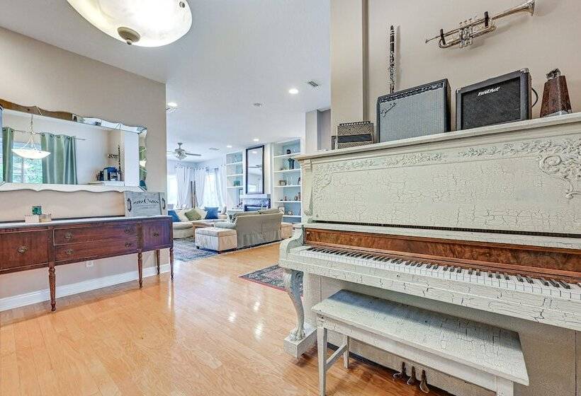 Odessa Lake House W/ Private Pool & Screened Lanai