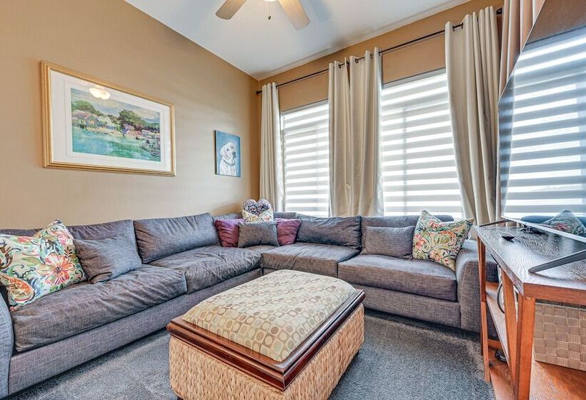 Odessa Lake House W/ Private Pool & Screened Lanai