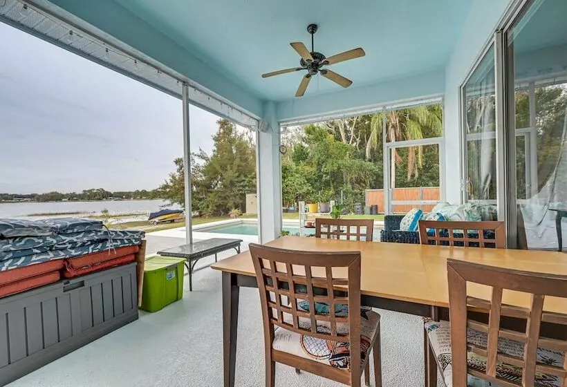 Odessa Lake House W/ Private Pool & Screened Lanai