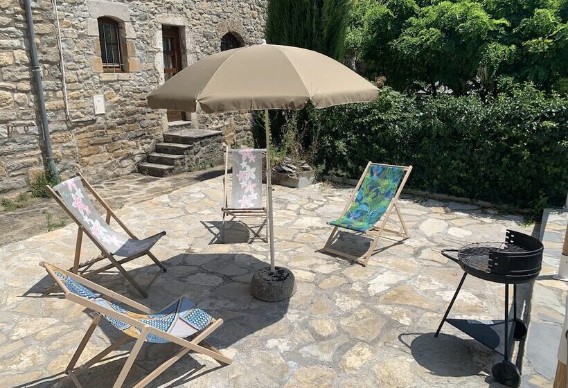 膳宿费 Gite Avec Terrasse