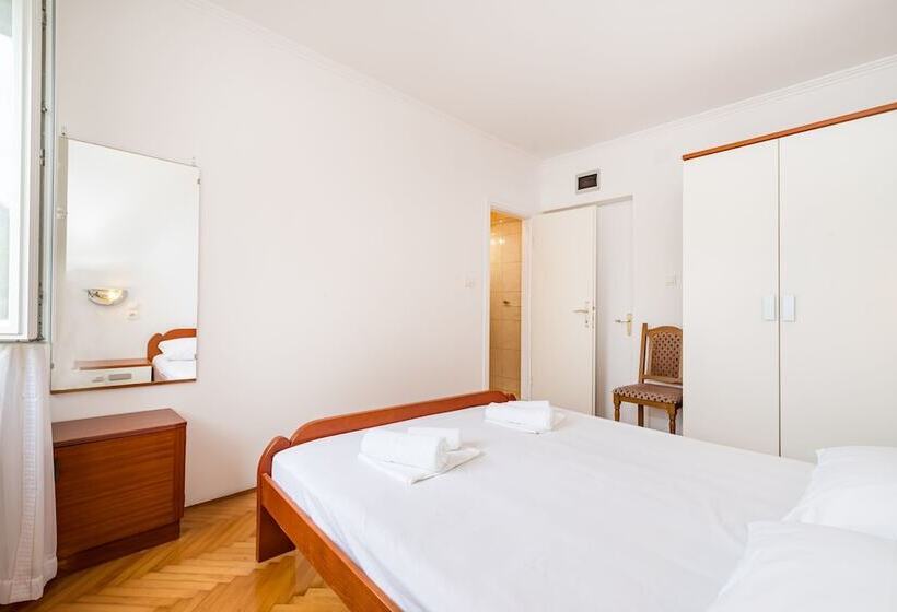 Pensjonat Room In Guest Room Private Room Near Center 6