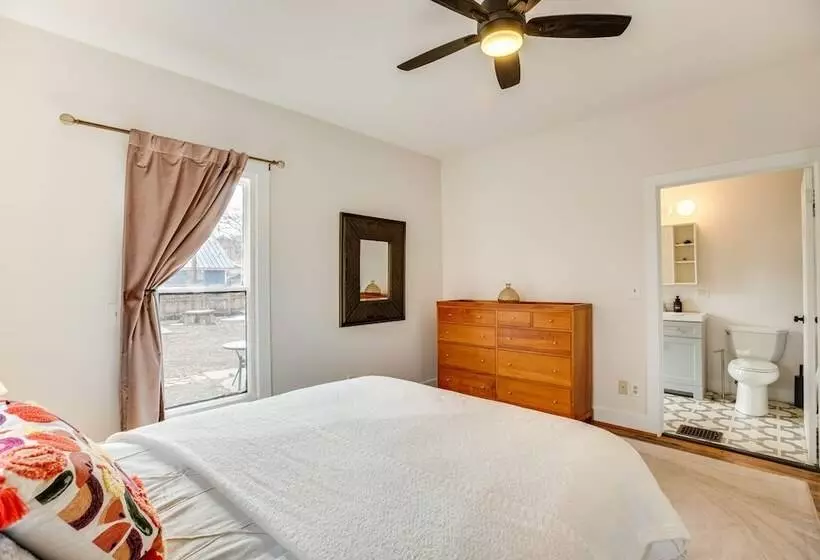 Pet Friendly Montrose Home, Walk To Town!