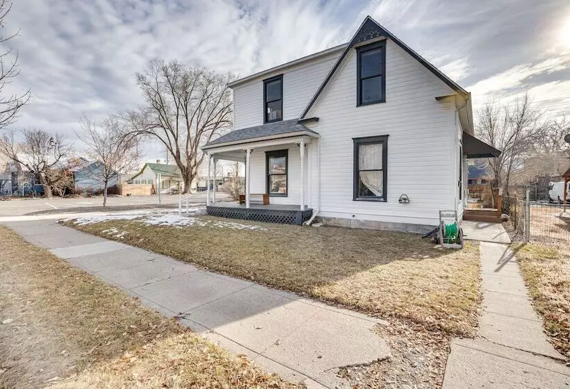 Pet Friendly Montrose Home, Walk To Town!