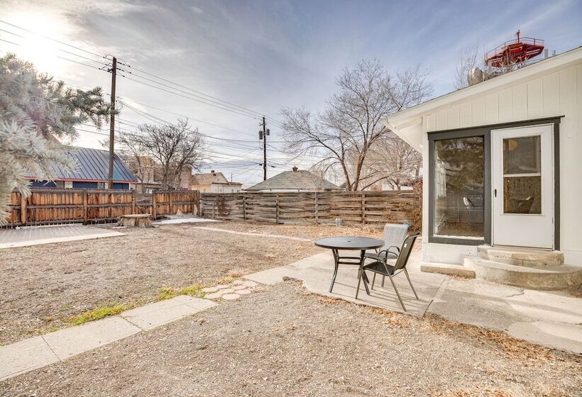 Pet Friendly Montrose Home, Walk To Town!