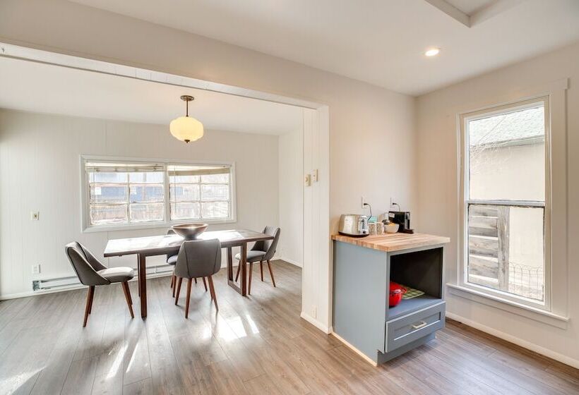 Pet Friendly Montrose Home, Walk To Town!