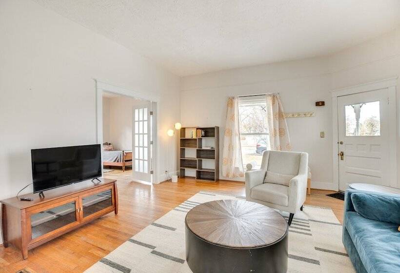 Pet Friendly Montrose Home, Walk To Town!