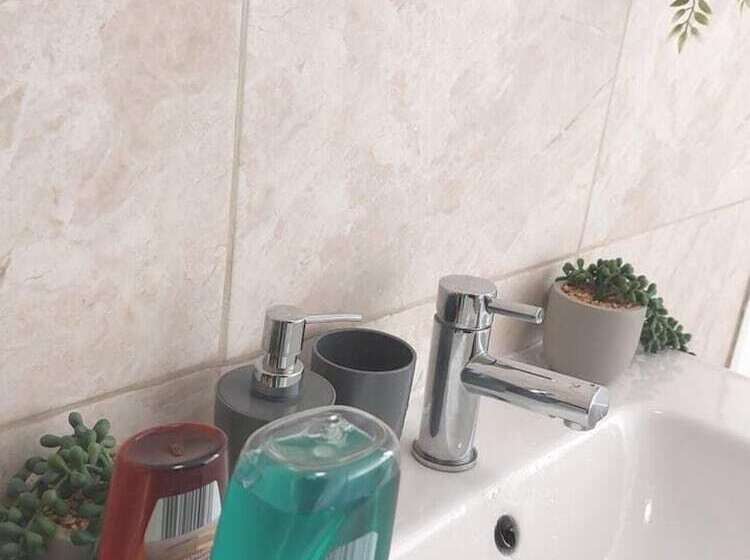 إقامة 4 Bed House In Accrington