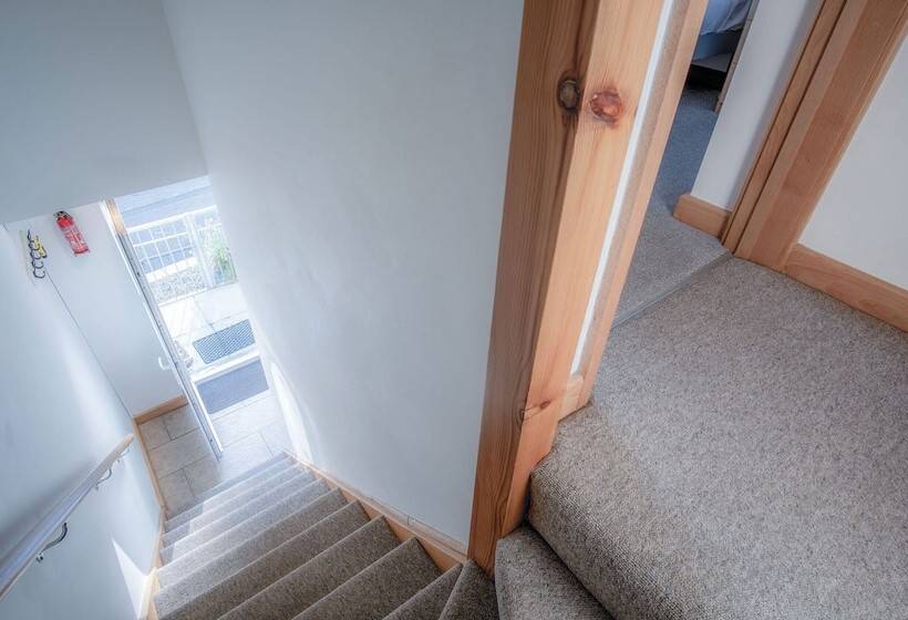 Rhossili Holiday Cottage Parkmill