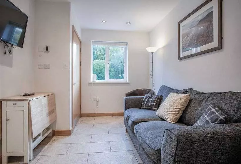 Rhossili Holiday Cottage   Parkmill