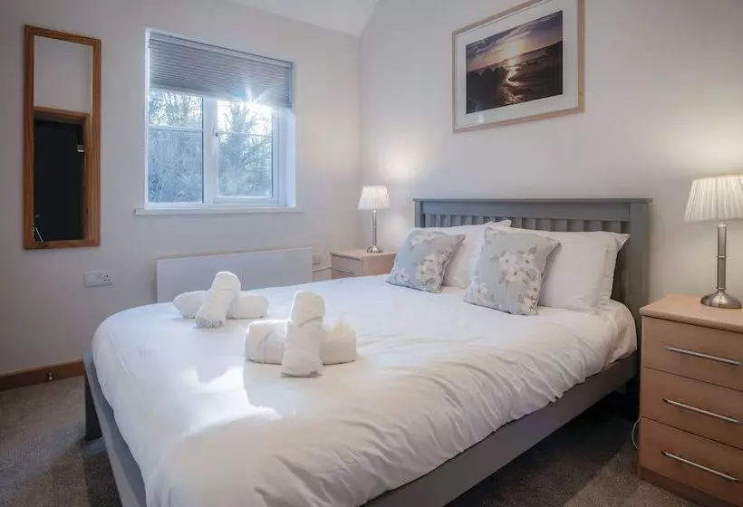 Rhossili Holiday Cottage   Parkmill