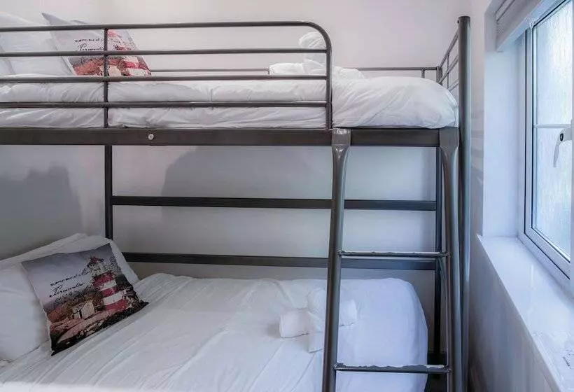 Rhossili Holiday Cottage   Parkmill