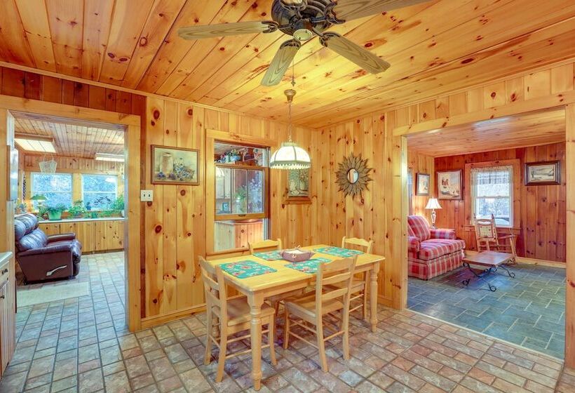 Dog Friendly Burnsville Home W/ Patio & Trails!