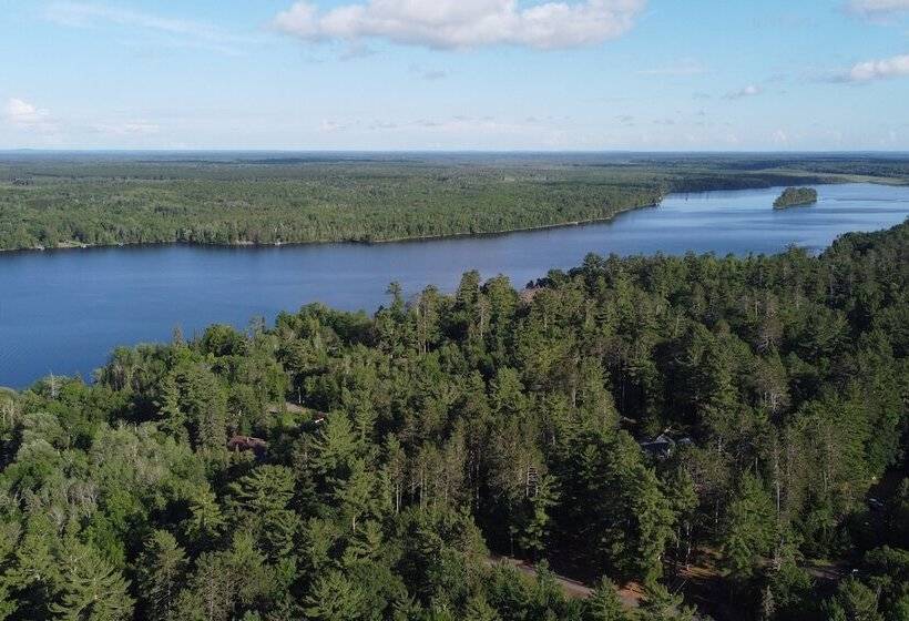Secluded Wisconsin Cottage W/ Nearby Lake Access