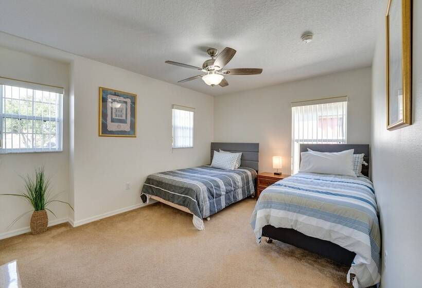 Spacious Kissimmee Villa W/ Private Pool & Hot Tub