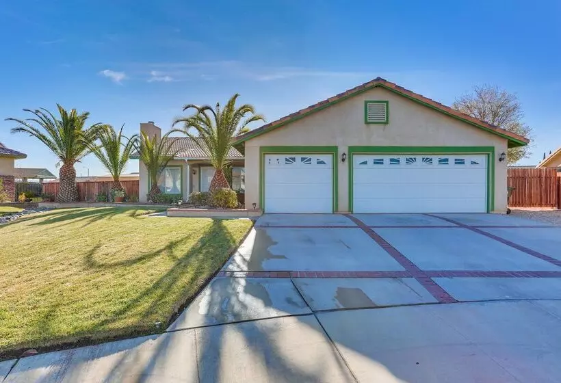Victorville Home W/ Fenced Backyard + Patio!