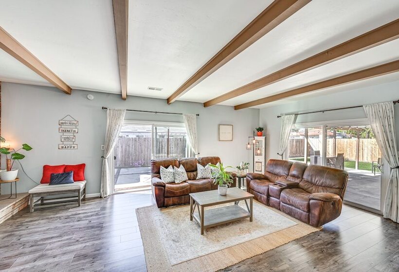 Walkable Chula Vista Home W/ Covered Patio