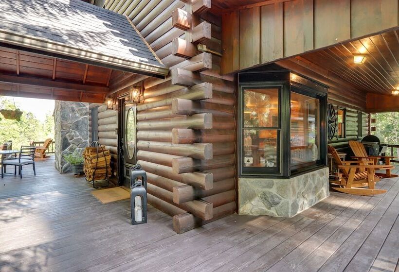 Blue Ridge Cabin W/ Hot Tub & Private Lake!