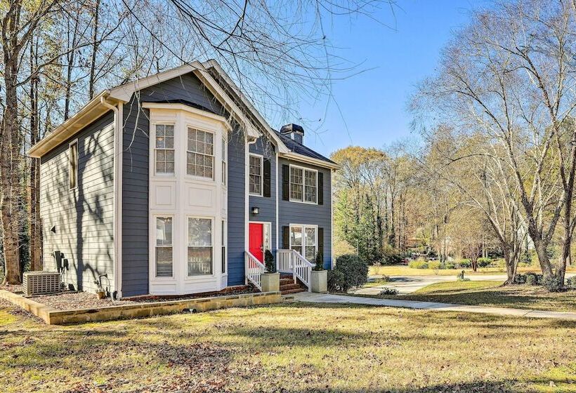 Bright Sugar Hills Home ~ 5 Mi To Lake Lanier