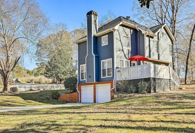 Bright Sugar Hills Home ~ 5 Mi To Lake Lanier